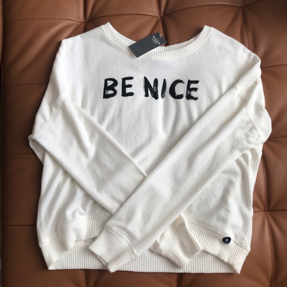 Abercrombie Sweater NWT